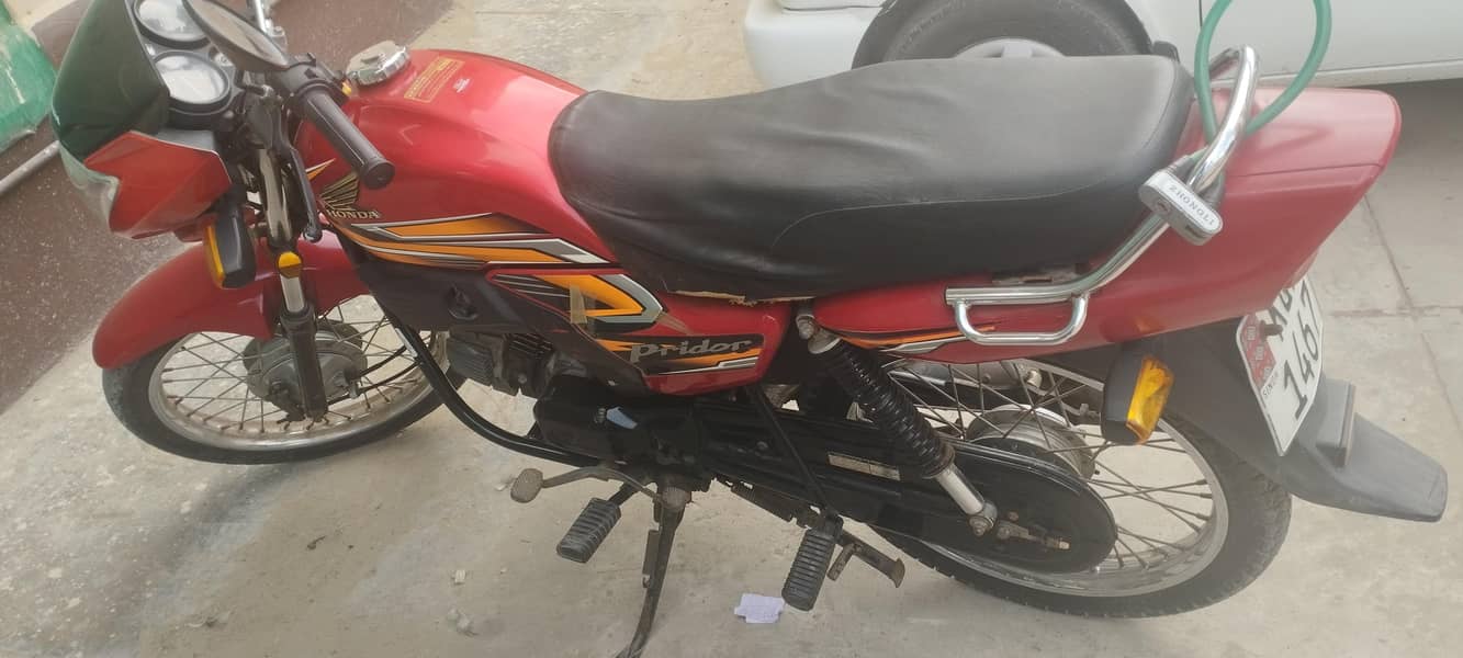 HONDA PRIODER 2023 7