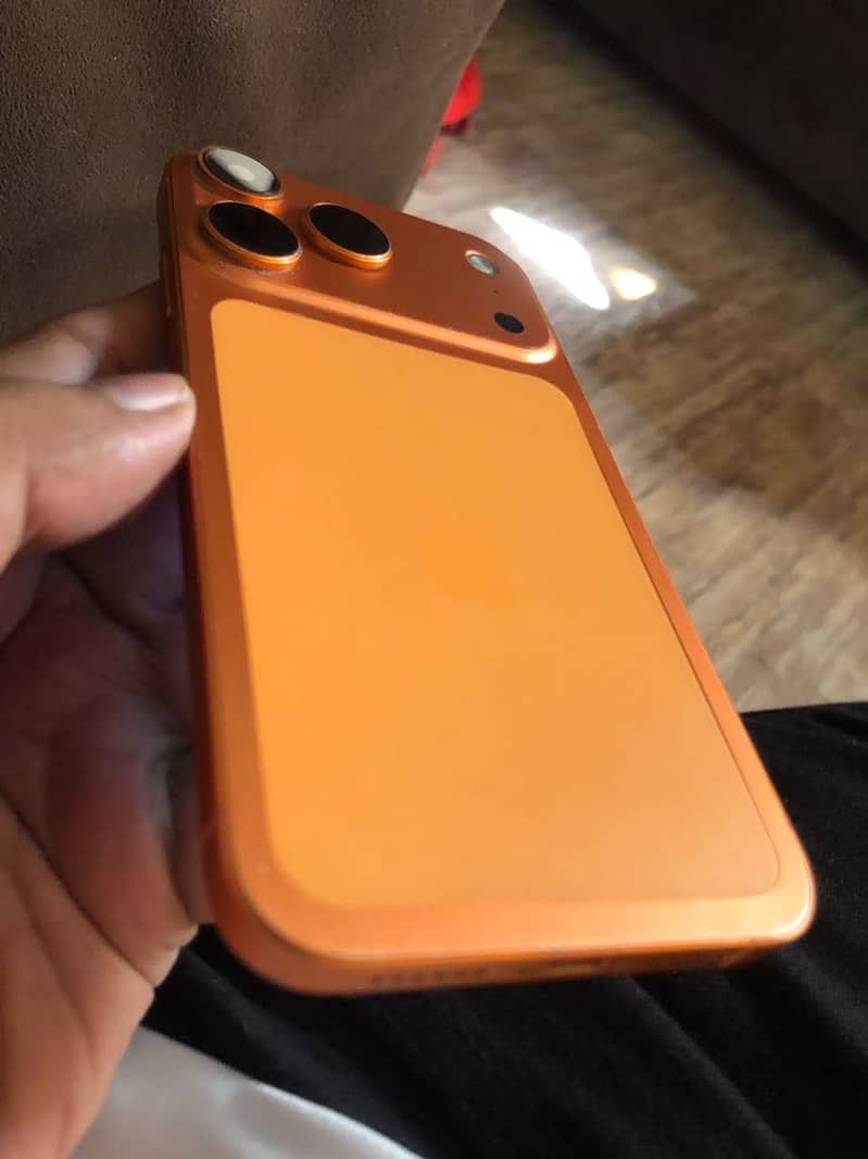 Apple iPhone XR 1