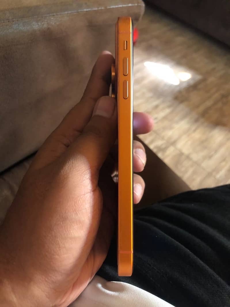 Apple iPhone XR 2