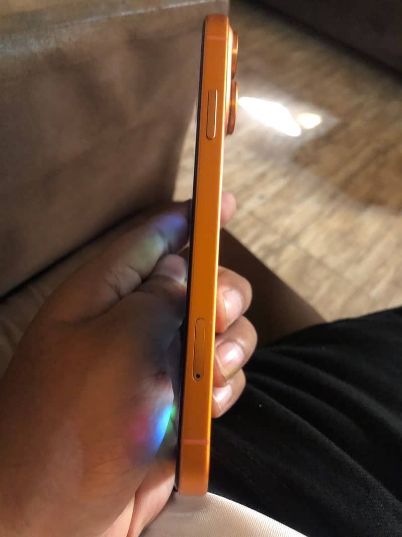 Apple iPhone XR 4