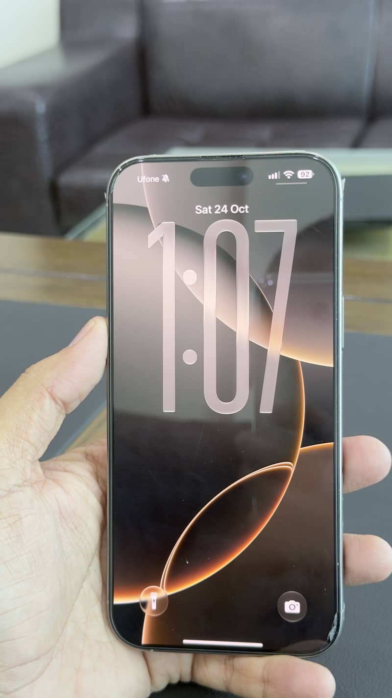 Apple iPhone 16 Pro Max 13
