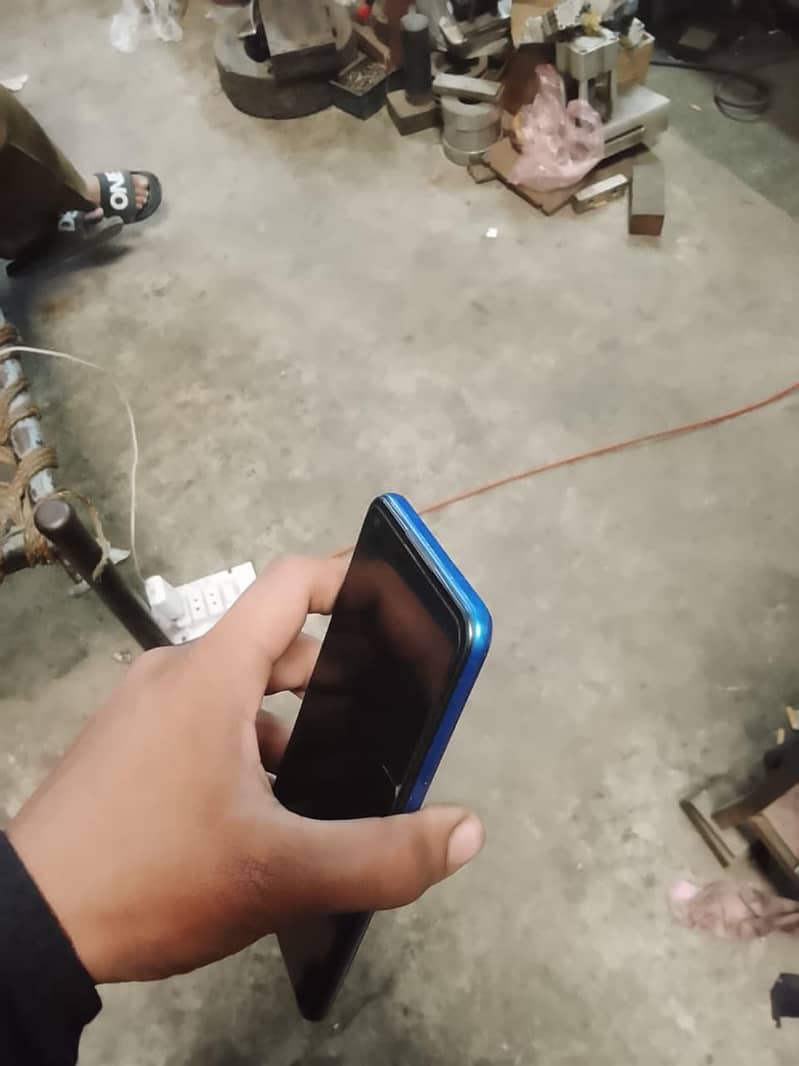 OPPO A54 1