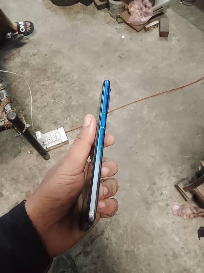 OPPO A54 3