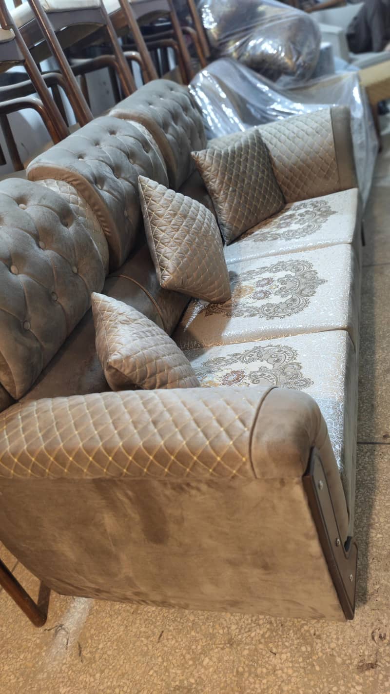 5 Seater sofa set 1