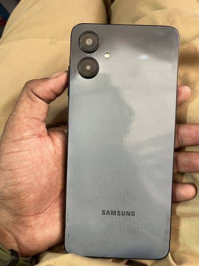 Samsung Mobile A06