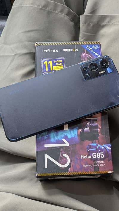 Infinix Hot 12