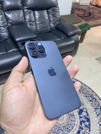 Apple iPhone 15 Pro Max 256GB non pta factory unlocked
