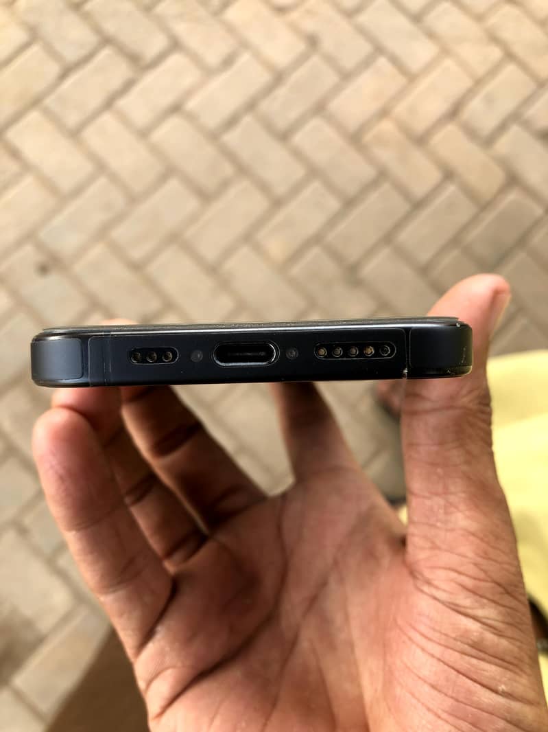 Apple iPhone 15 Pro Bypass 4