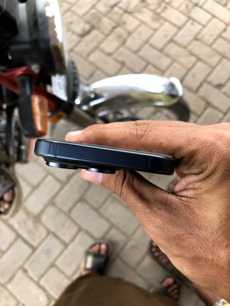 Apple iPhone 15 Pro Bypass 5