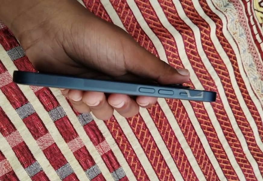 Apple iPhone 14 0