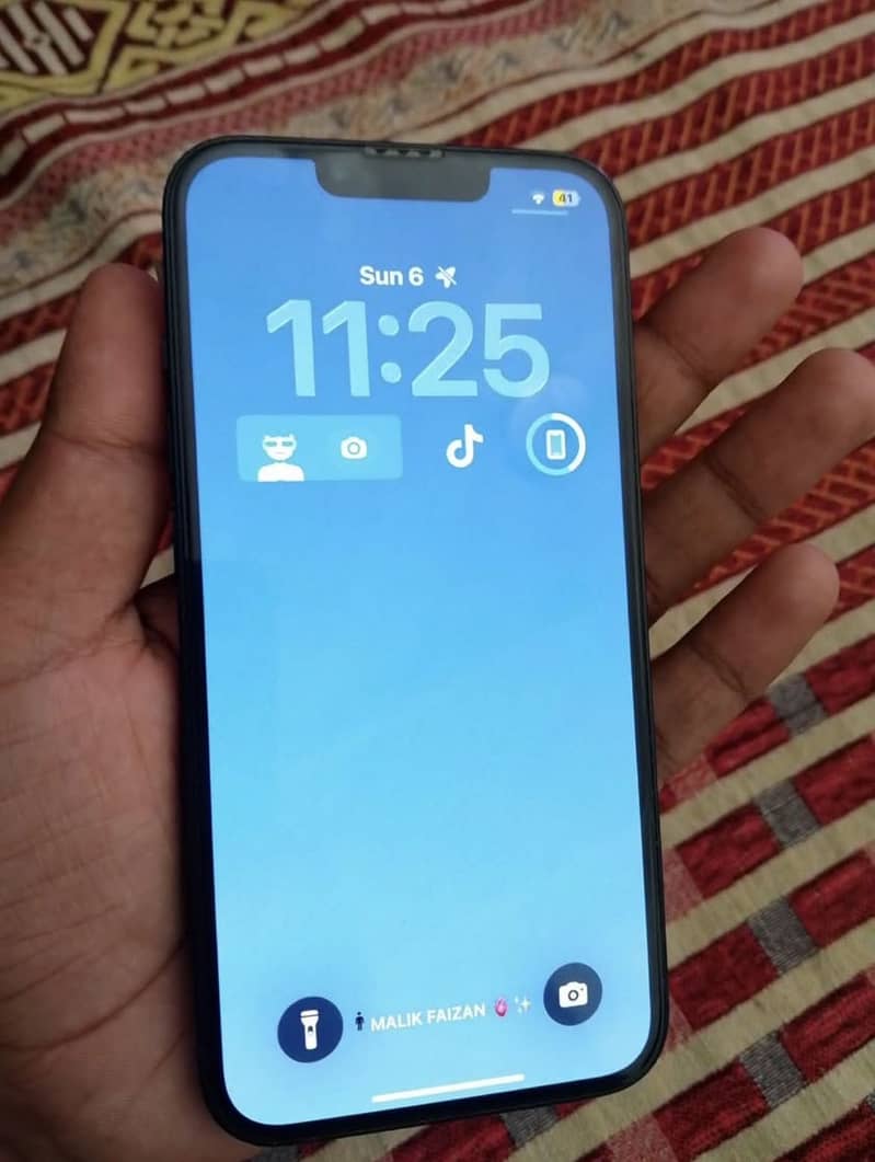 Apple iPhone 14 4