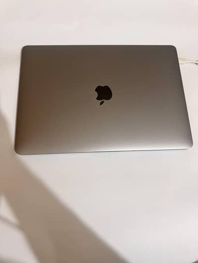 macbook pro 2020 core i7 4 thunderbolt ports