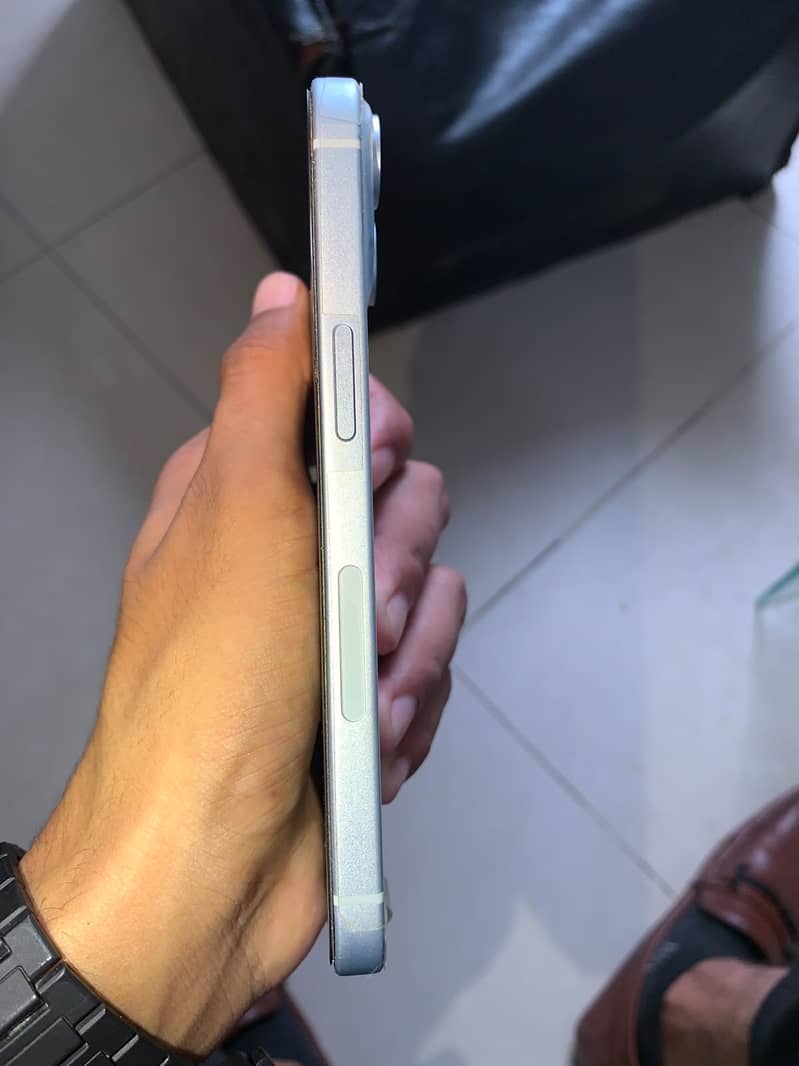 Apple iPhone 15 1
