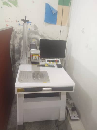 20W Fiber Laser Marking Machine with Computer