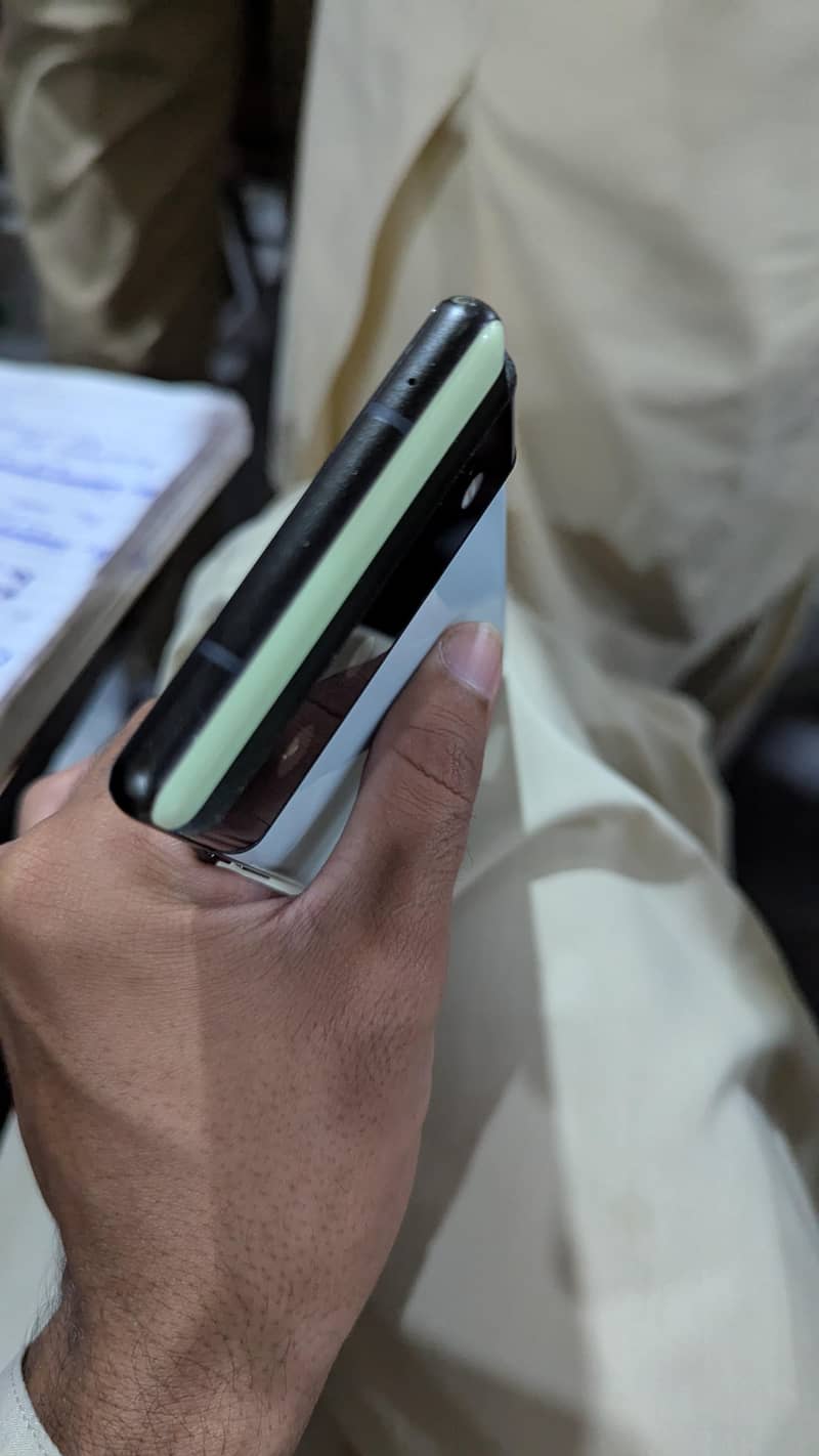 Google Pixel 6 6