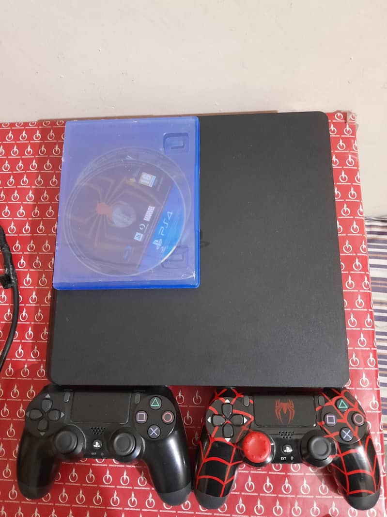 PS4 SLIM USED jailbreak 13.52 software version 0