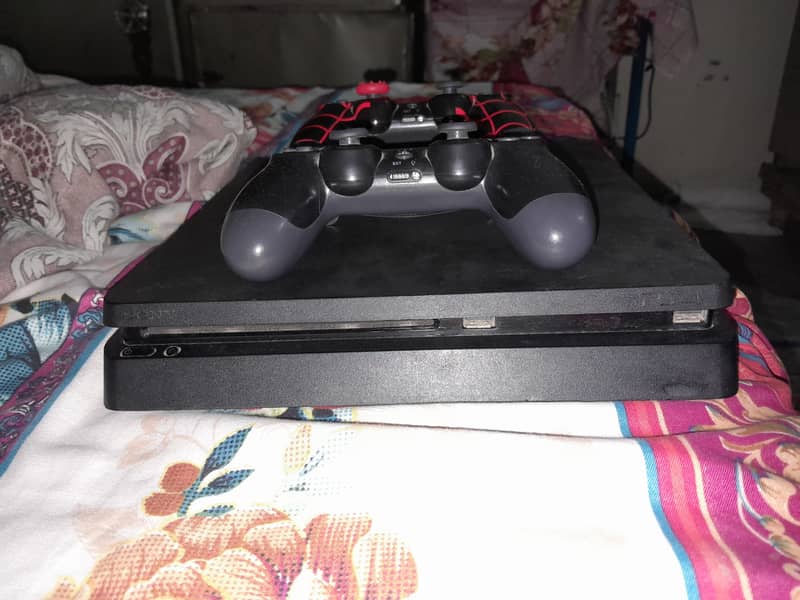PS4 SLIM USED jailbreak 13.52 software version 3
