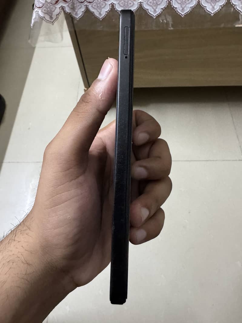 Xiaomi Redmi 12 1