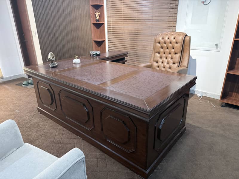 Office Executive Table 5