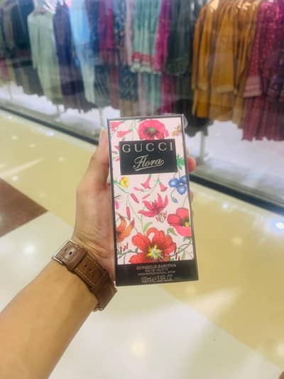 Gucci flower box pack