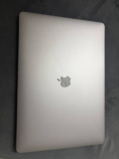 MacBook Pro 16 inch 2019