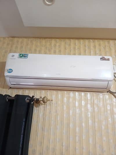PEL AC FOR SALE CONTACT 03006636601