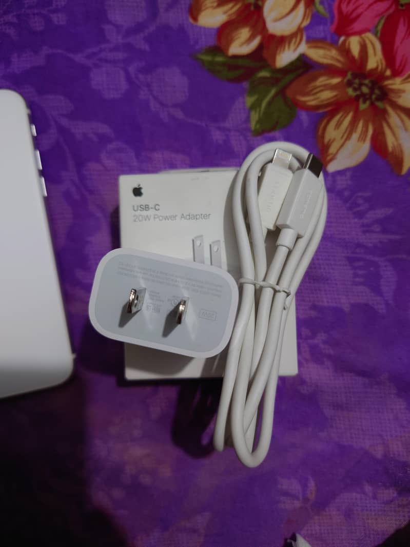 Apple iPhone SE 4