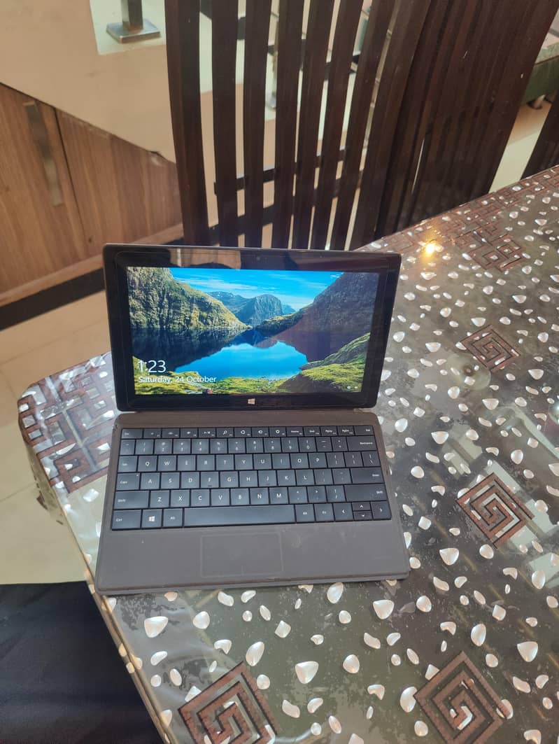 Microsoft Surface 3 i5 Touchscreen 2