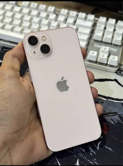Apple iPhone 13