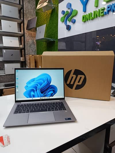 HP Zbook Firefly 14 G11