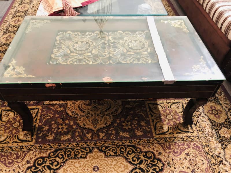 5 Seater Sofa set & Center Table 3