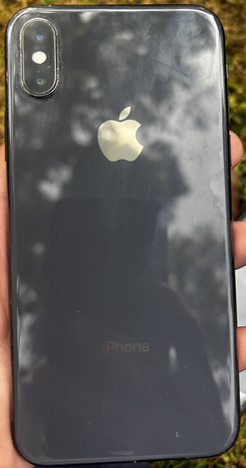 Apple iPhone XS 0
