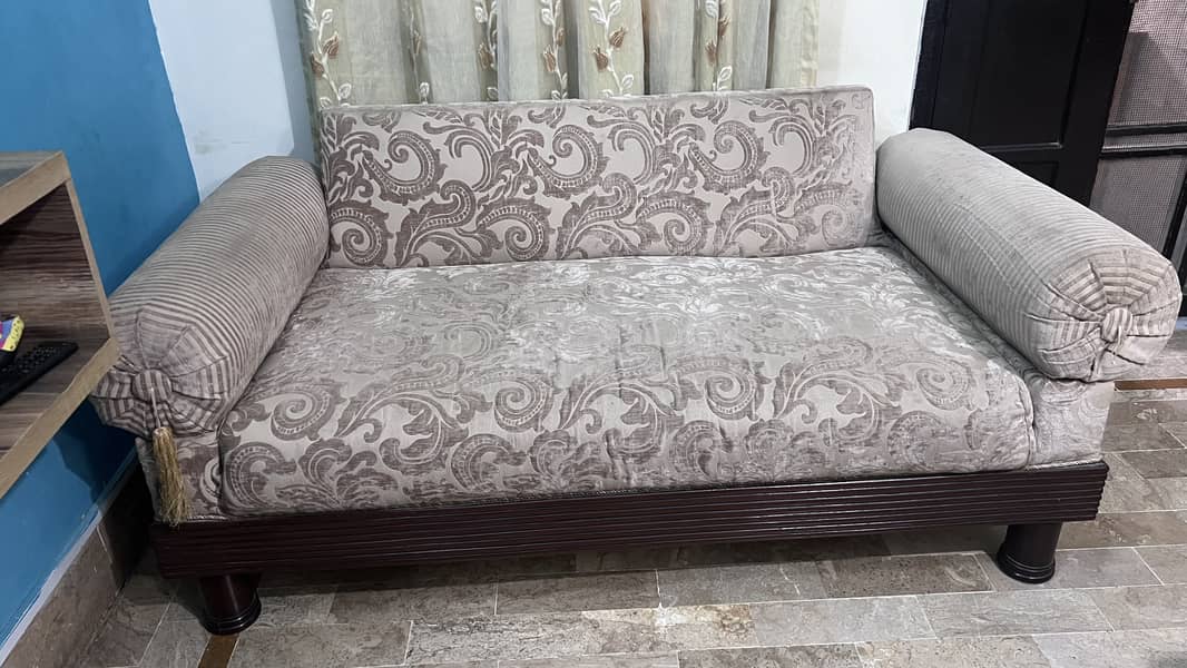 3 seater sofa 2