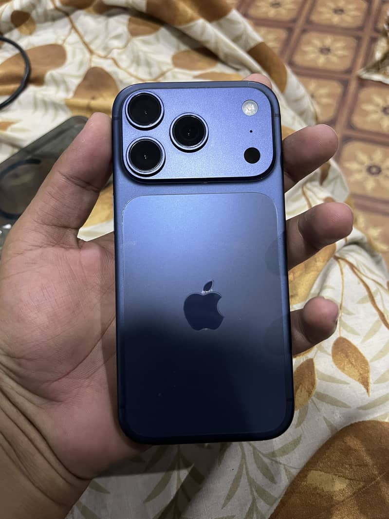 Apple iPhone 17 Pro 2