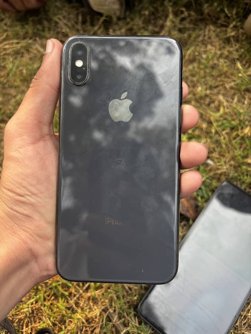 Apple iPhone XS 2