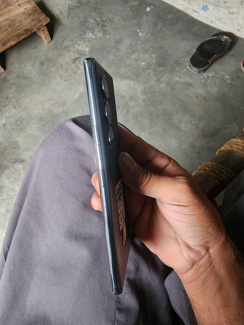 Tecno CAMON 40 Pro 0