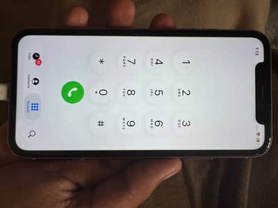 iPhone 11 back break jv boht munsaab qimmat ma