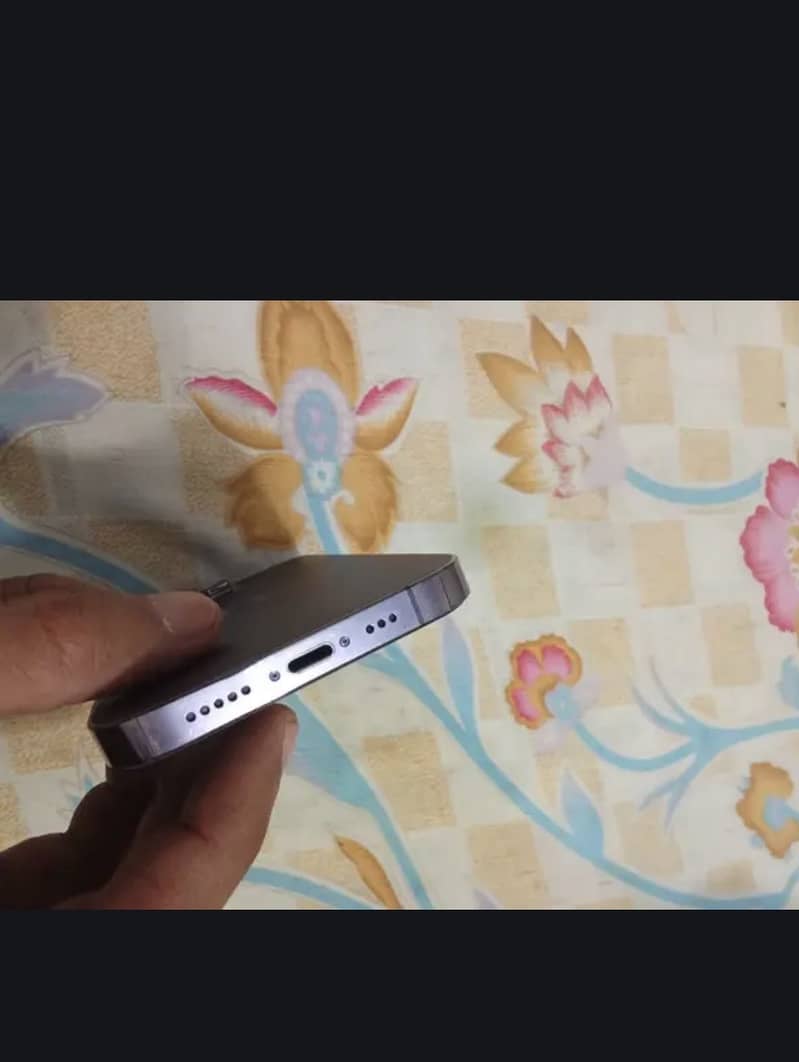Apple iPhone 14 Pro 1