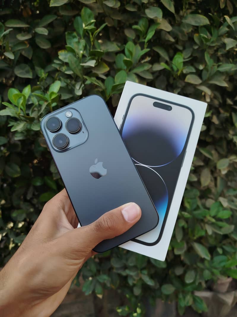 Apple iPhone 14 Pro 0