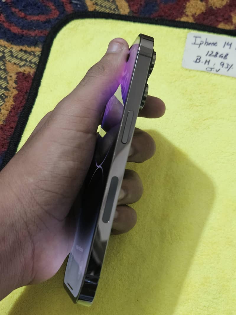 Apple iPhone 14 Pro 93 health Jv condition 10/10 - Mobile Phones ...