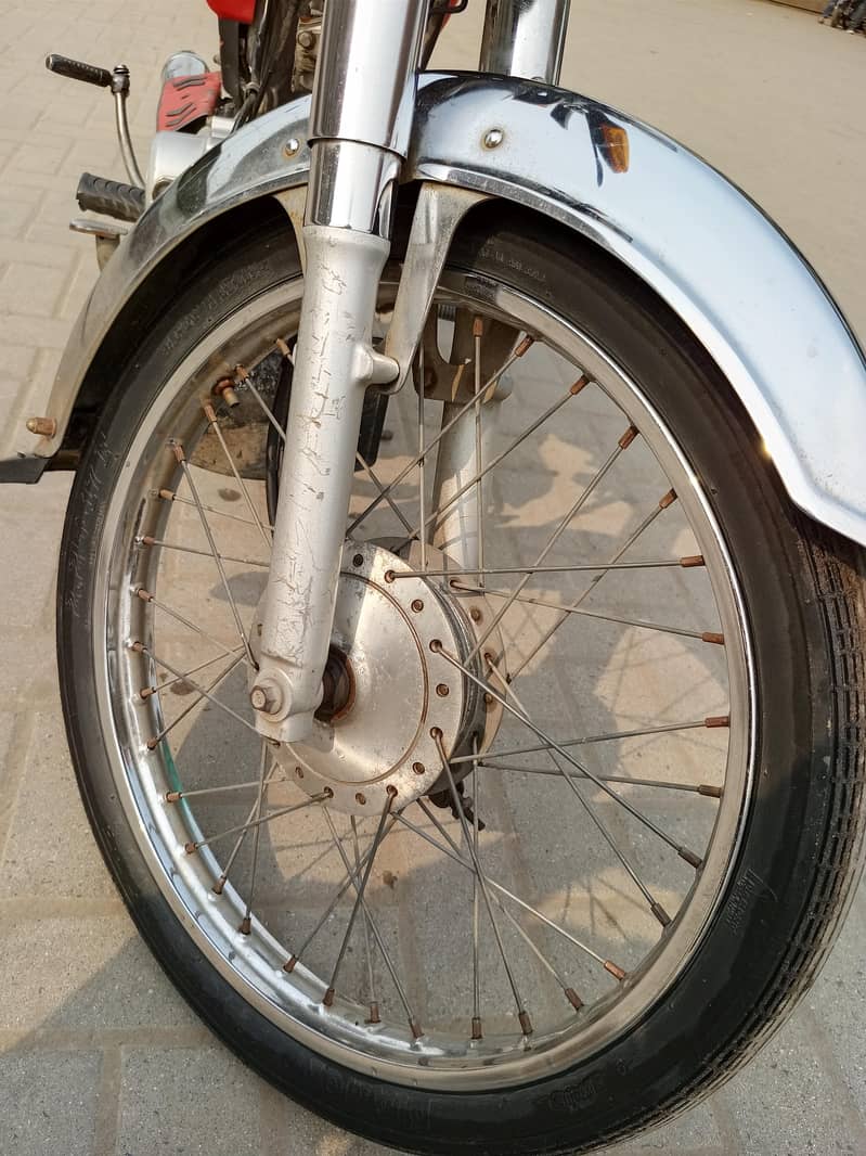 Honda CD 70cc 6