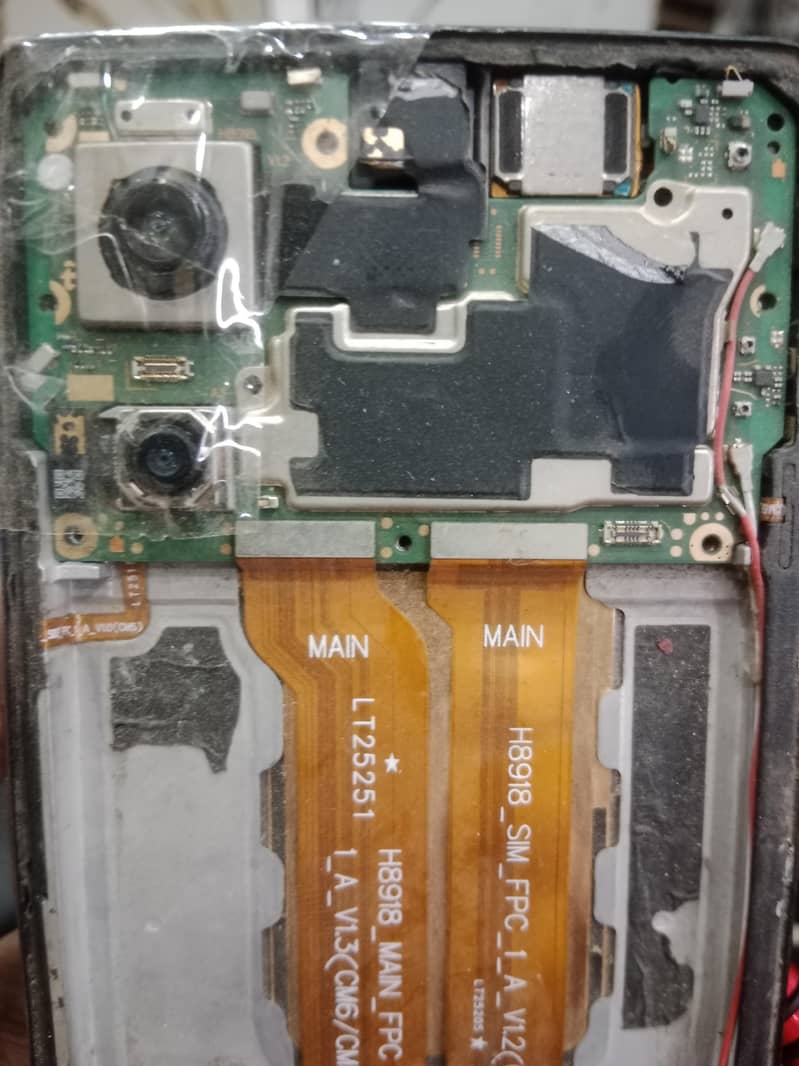 Tecno CAMON 40 Pro 0