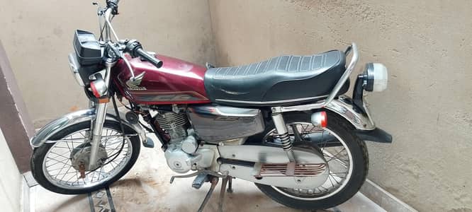 125 self Start special edition