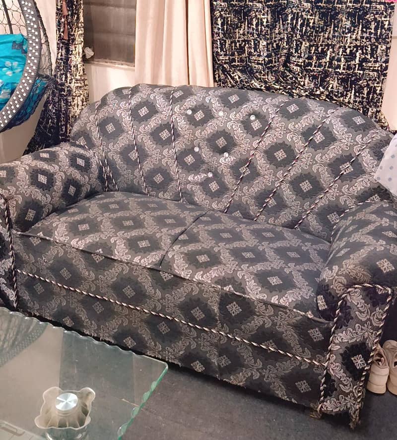 Sofa set 0