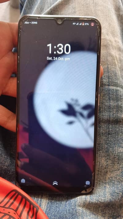 Vivo V21