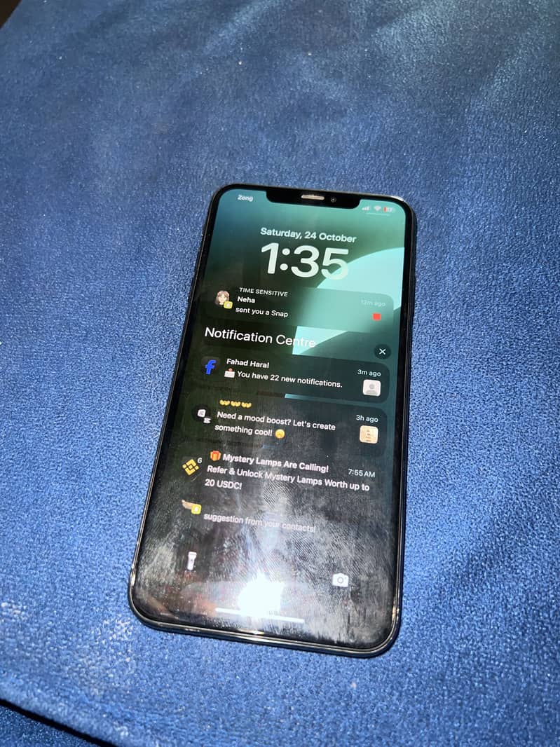 Apple iPhone XS Max 2