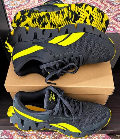 Stylish Black & Yellow Sports Shoes for Men & Women Lightweight