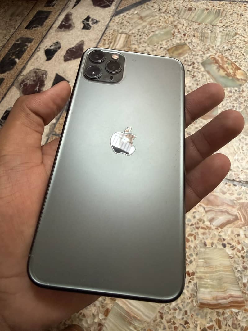 Apple iPhone 11 Pro Max 0