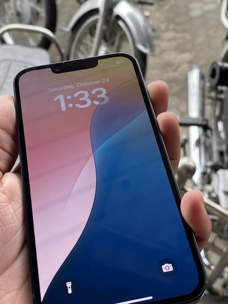 Apple iPhone 14 1
