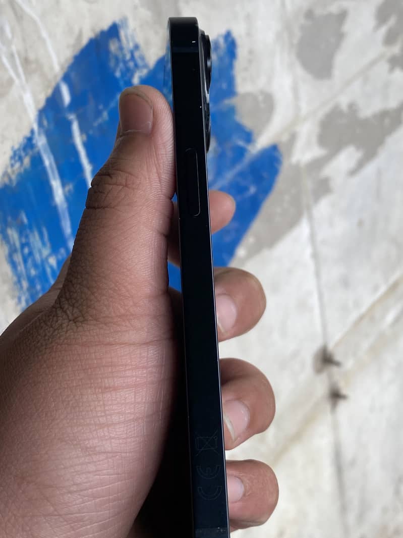 Apple iPhone 14 6